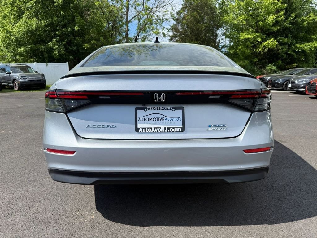 Used 2023 Honda Accord Sport image 4