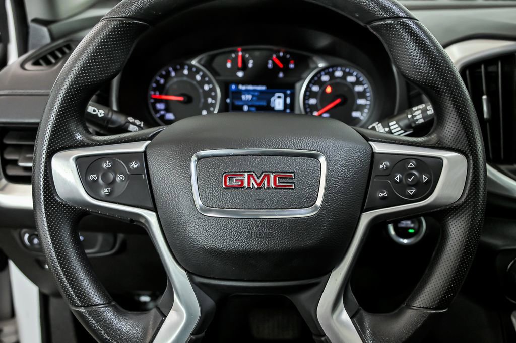 Used 2022 GMC Terrain SLE w/ Driver Convenience Package image 19