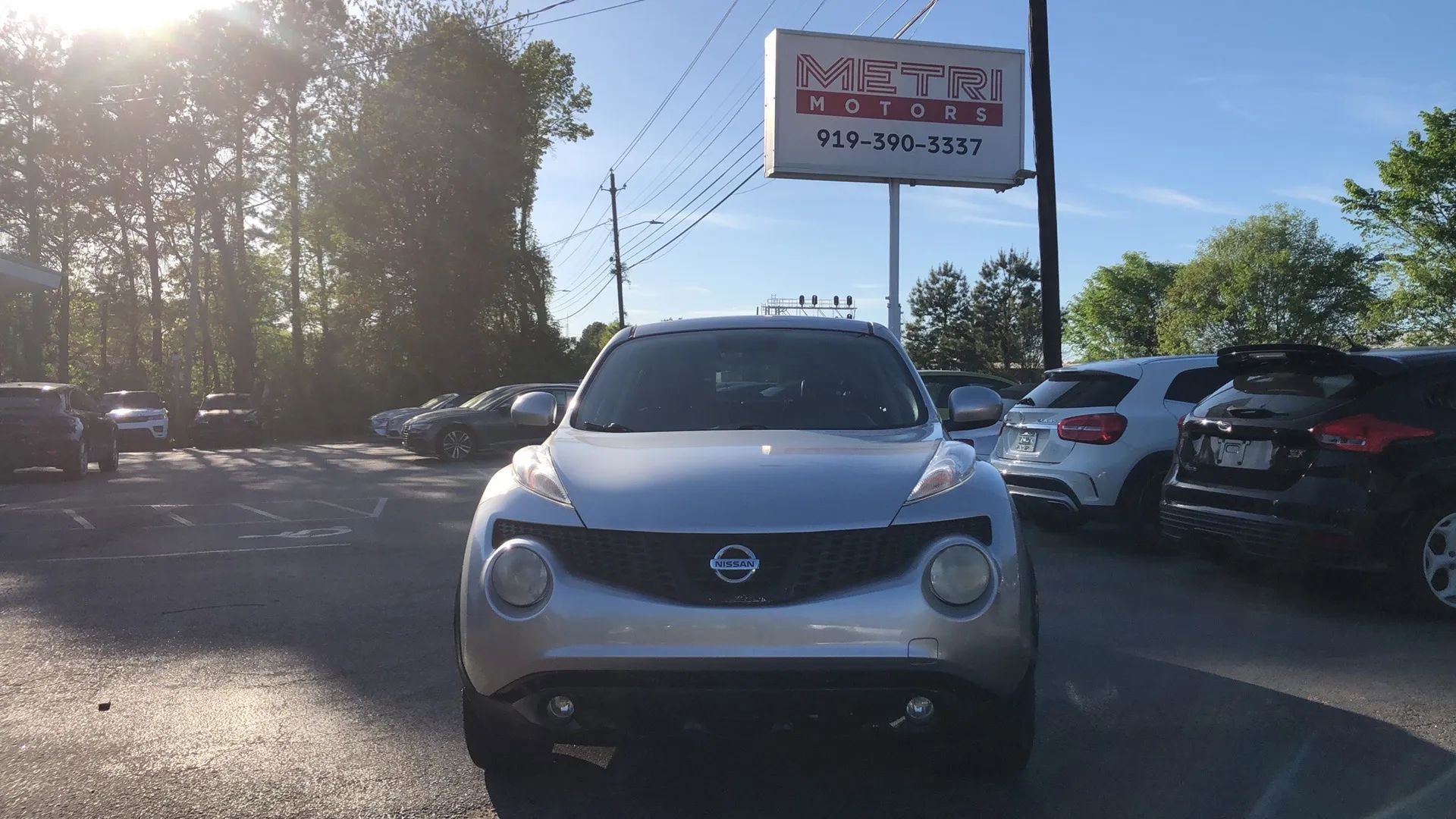 Used 2011 Nissan Juke SL image 6