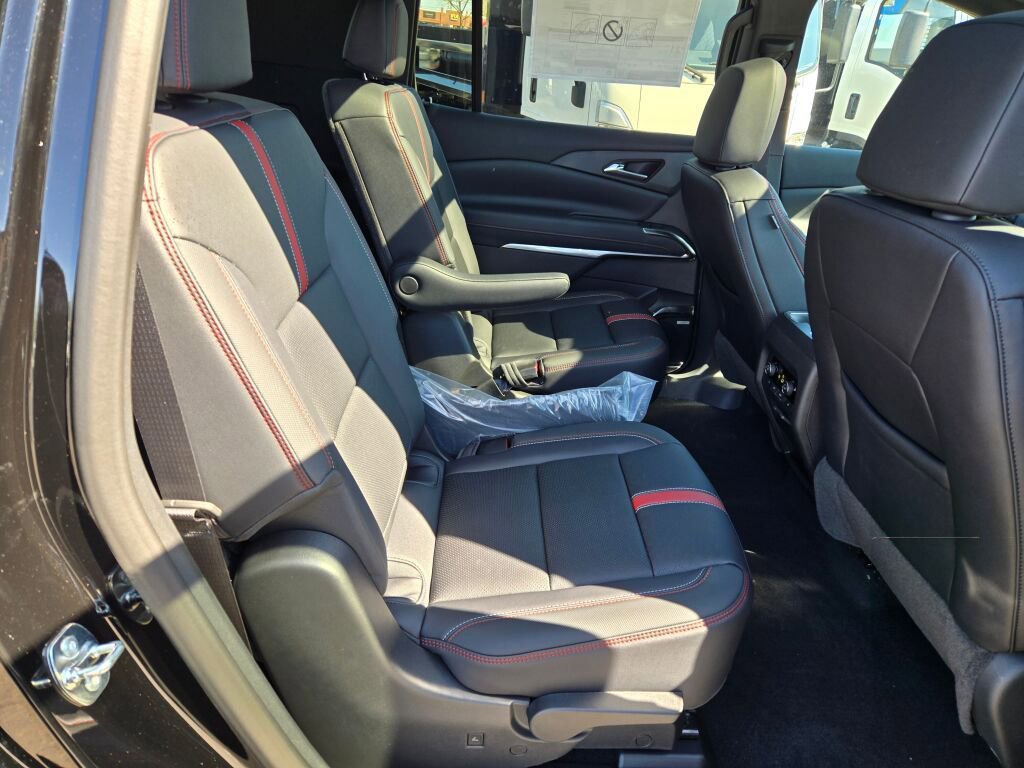New 2026 Chevrolet Traverse RS AWD/4WD image 8