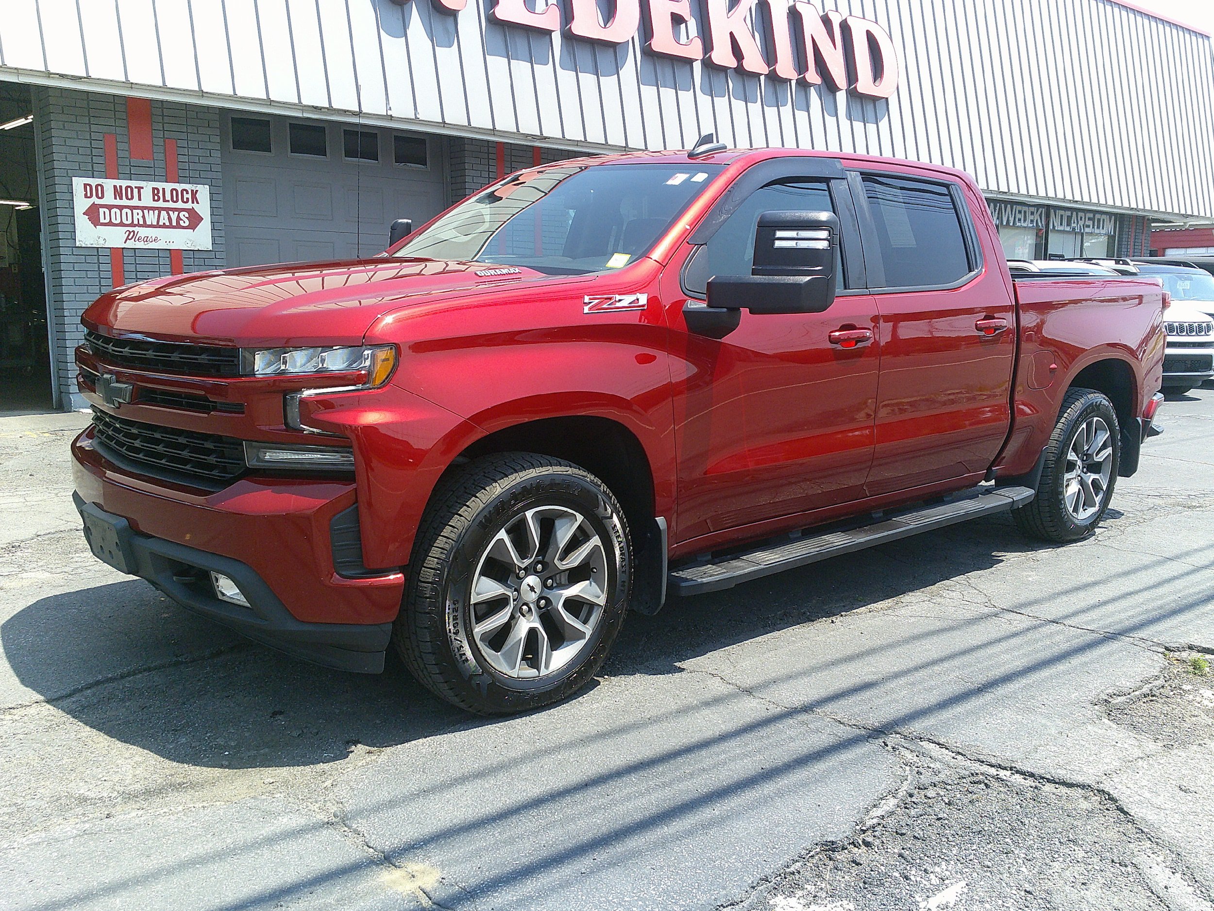 Used 2021 Chevrolet Silverado 1500 RST AWD/4WD image 14