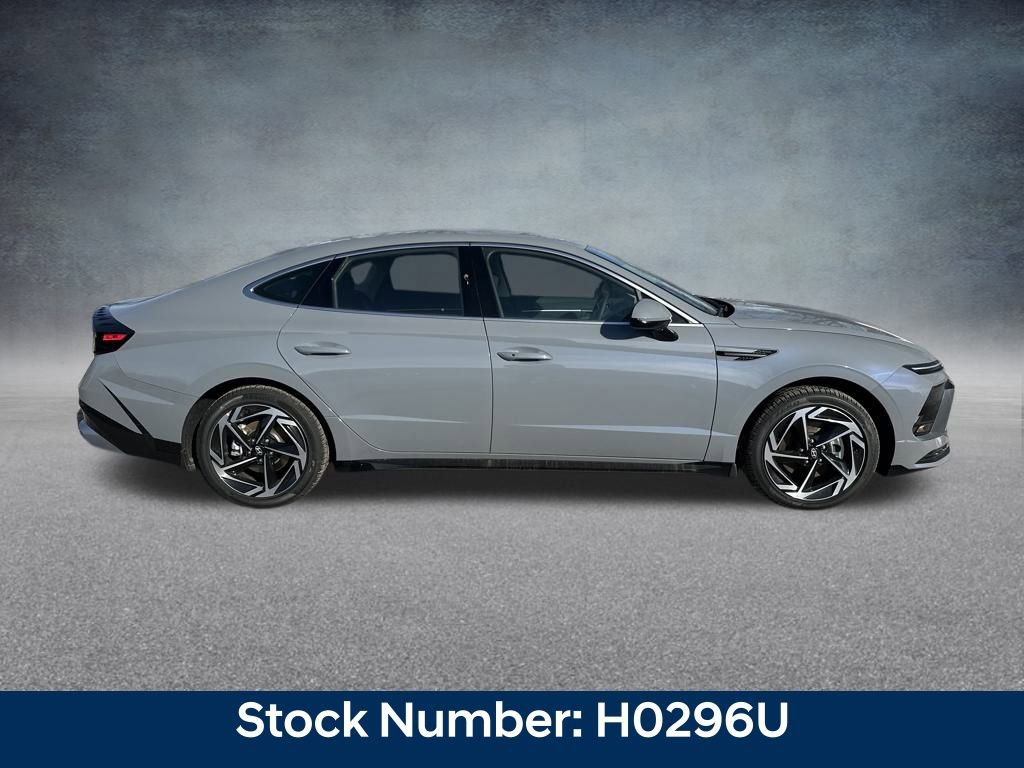 New 2026 Hyundai Sonata SEL FWD image 6