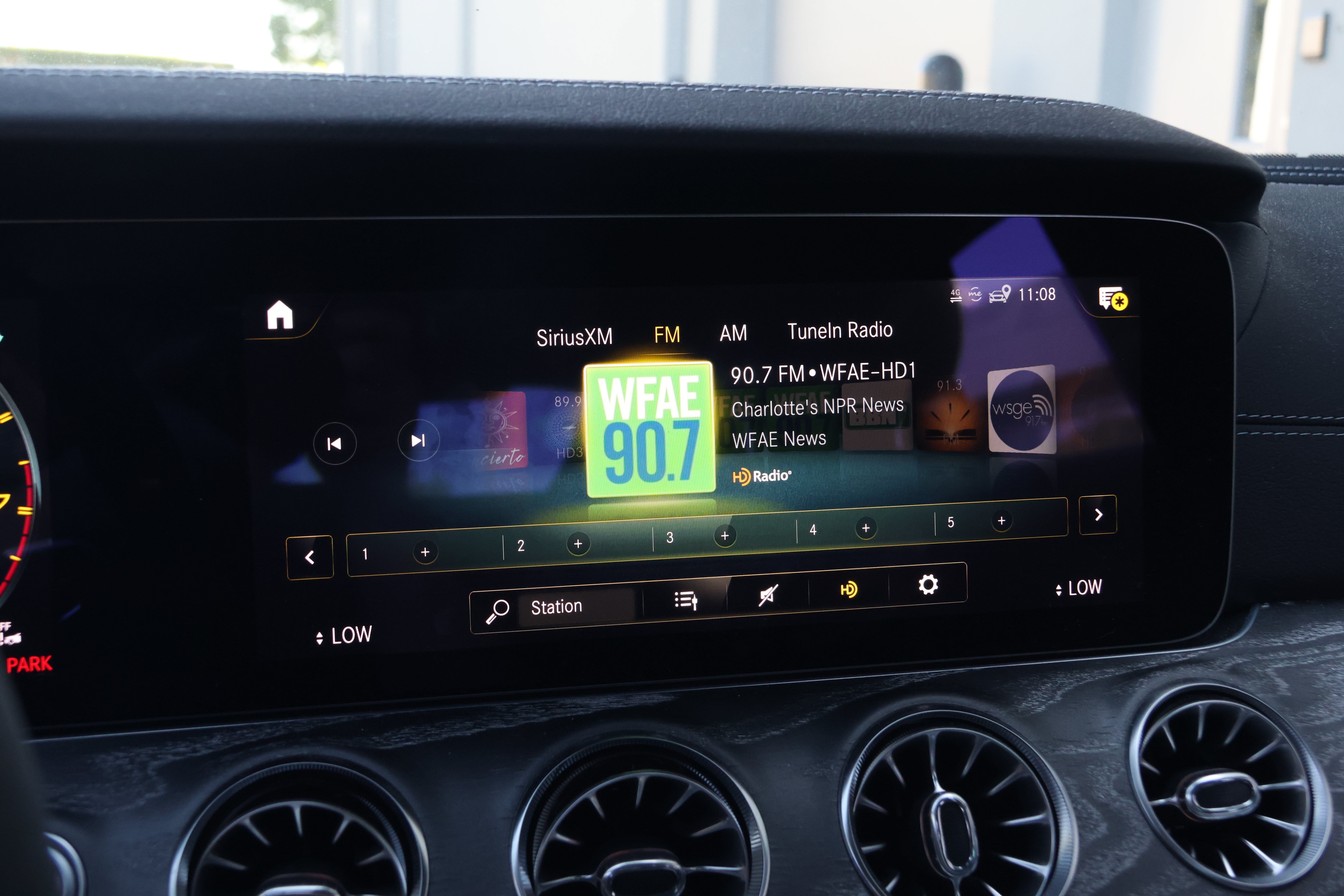Used 2022 Mercedes-Benz AMG GT 43 image 26