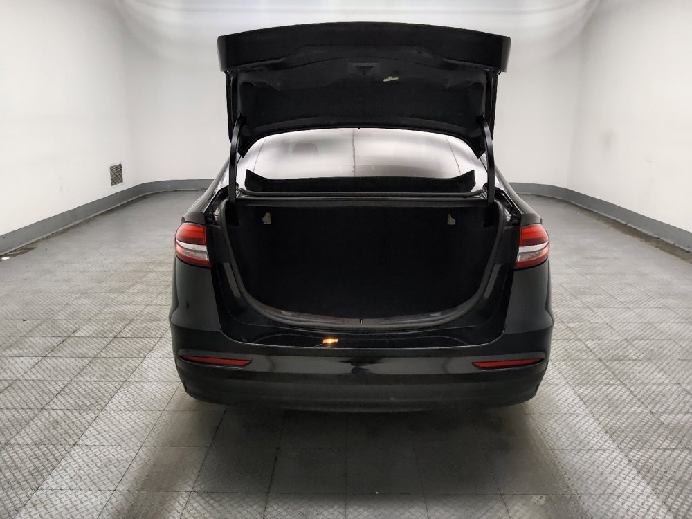 Used 2020 Ford Fusion S FWD image 29