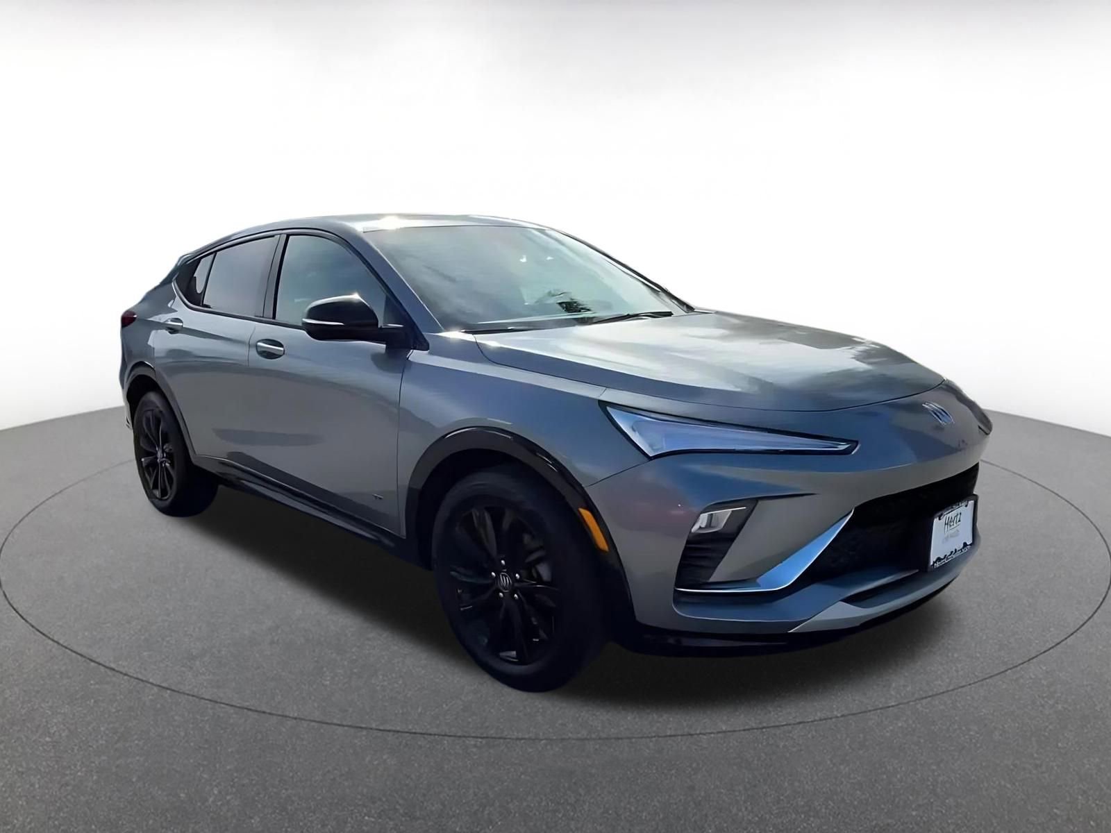 Used 2025 Buick Envista Sport Touring image 3