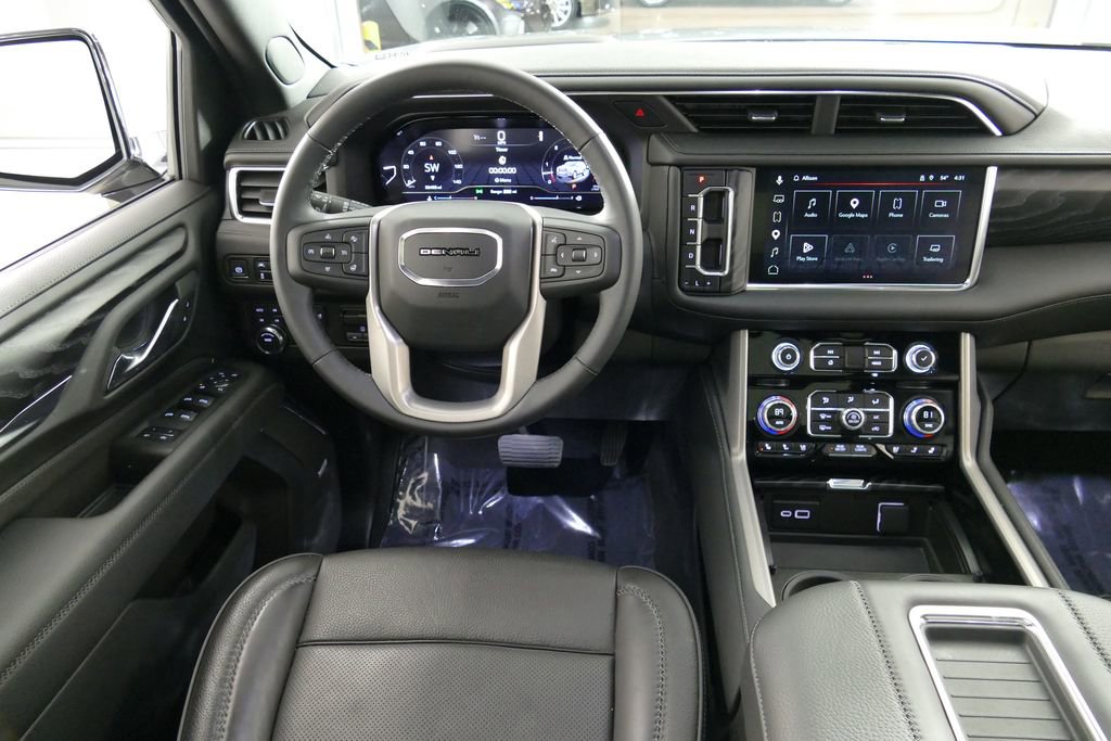 Used 2024 GMC Yukon Denali w/ Max Trailering Package AWD/4WD image 8