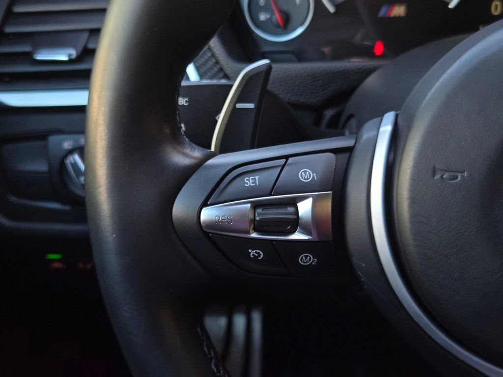Used 2018 BMW M4 Coupe RWD image 27