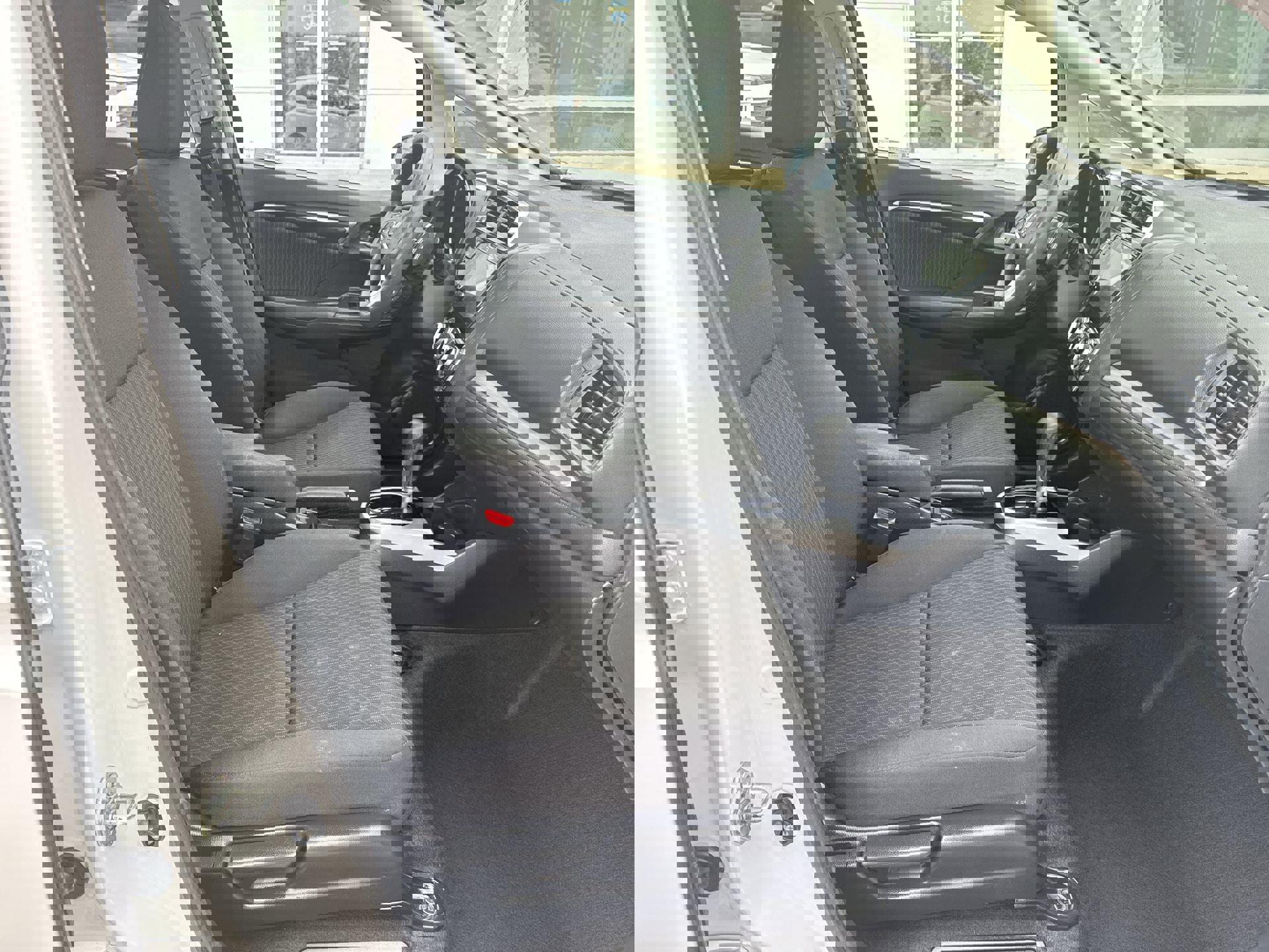 Used 2020 Honda Fit EX image 29