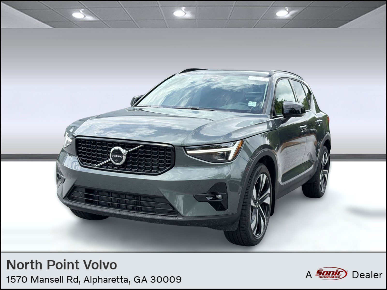 New 2026 Volvo XC40 B5 Ultra
