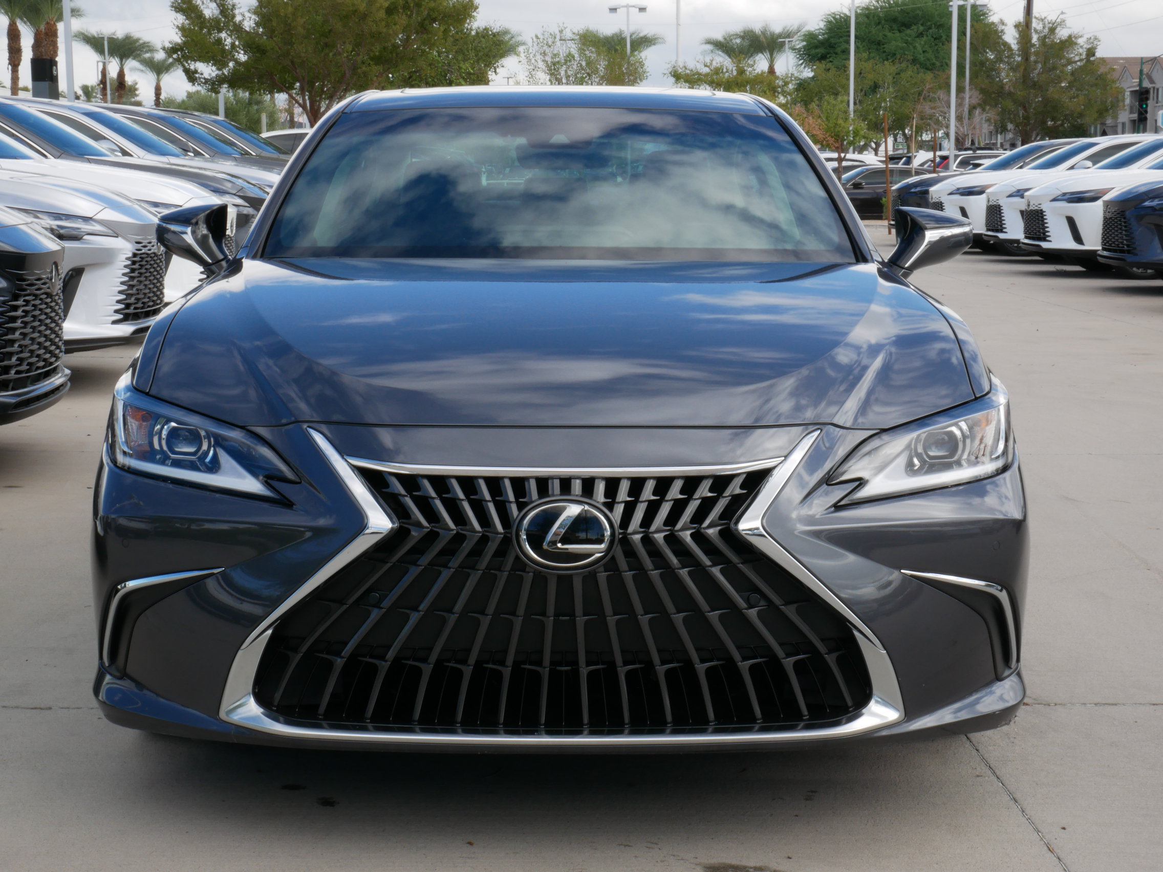 Used 2023 Lexus ES 350 w/ Premium Package FWD image 19