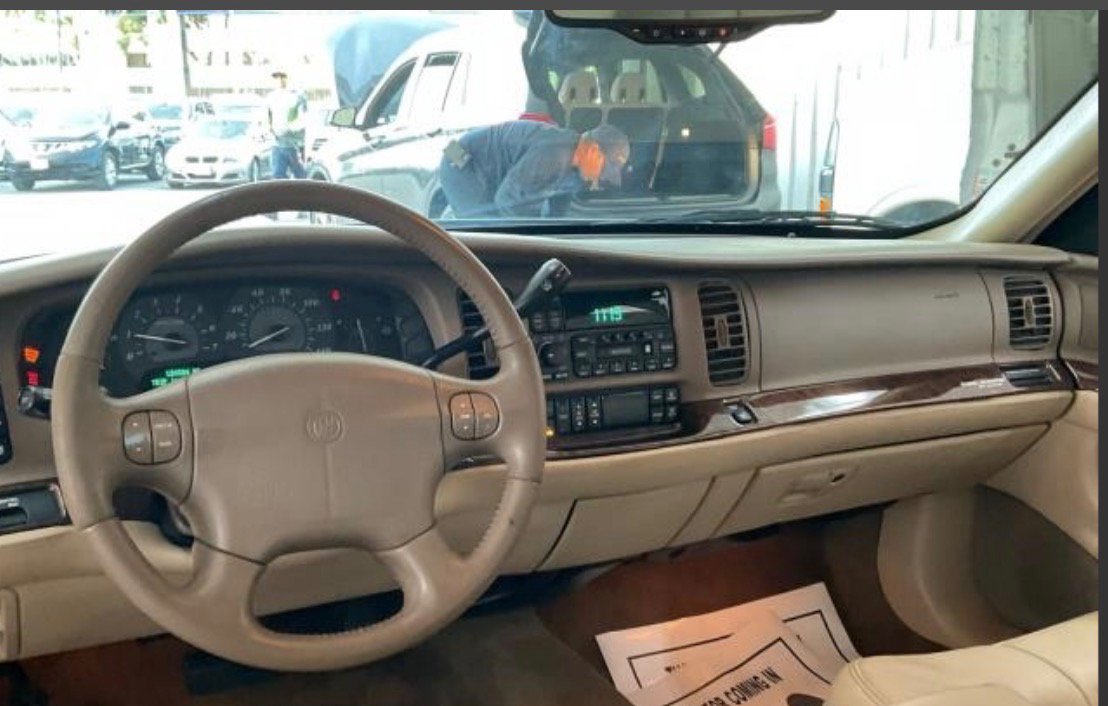 Used 2004 Buick Park Avenue w/ Prestige Feature Package FWD image 4
