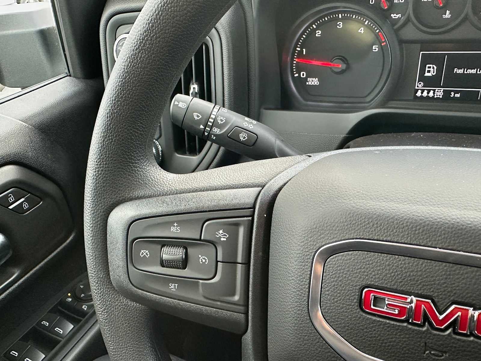 New 2026 GMC Sierra 2500 Pro w/ 1SA Pro Safety Plus Package image 31