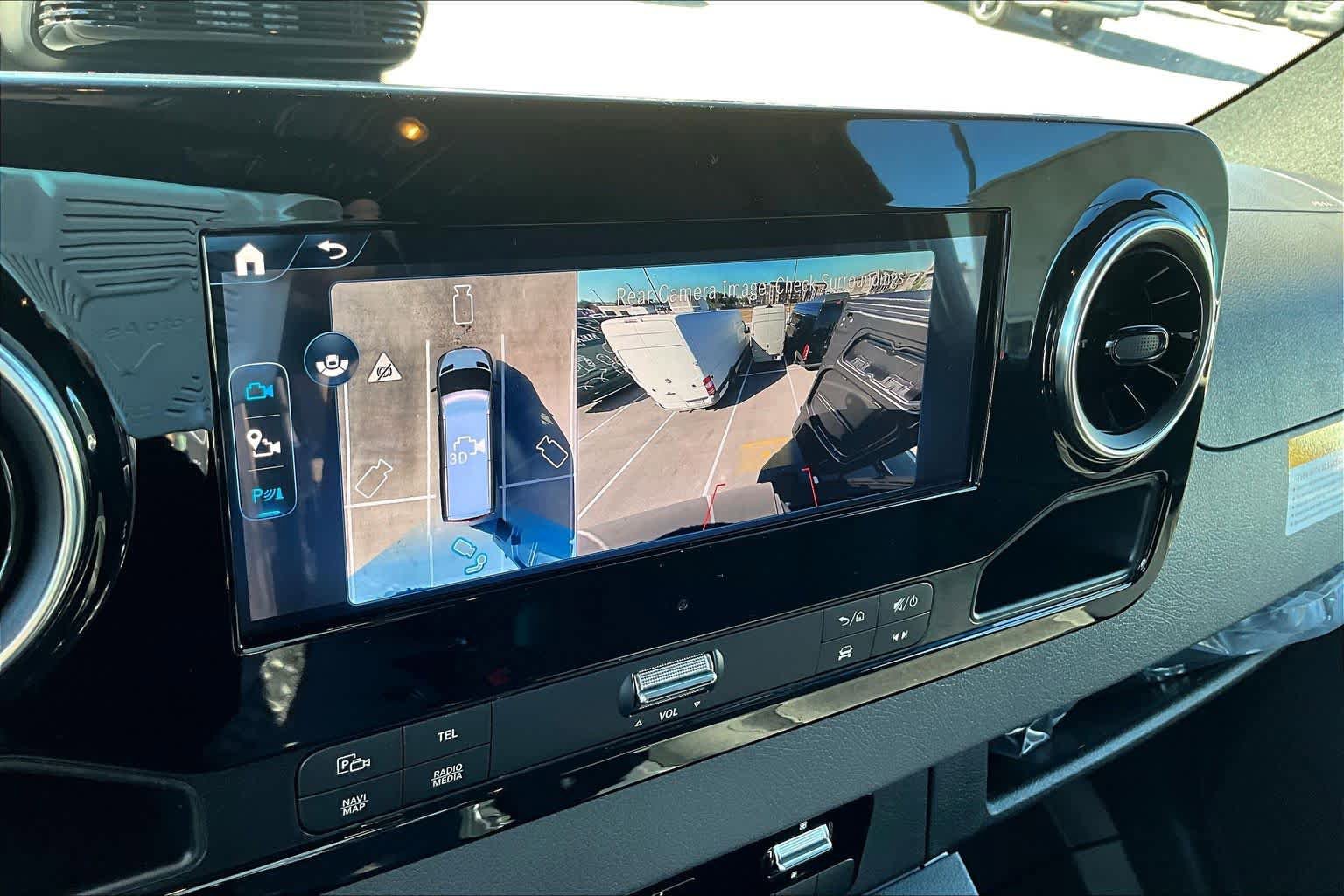 New 2026 Mercedes-Benz Sprinter 2500 image 18
