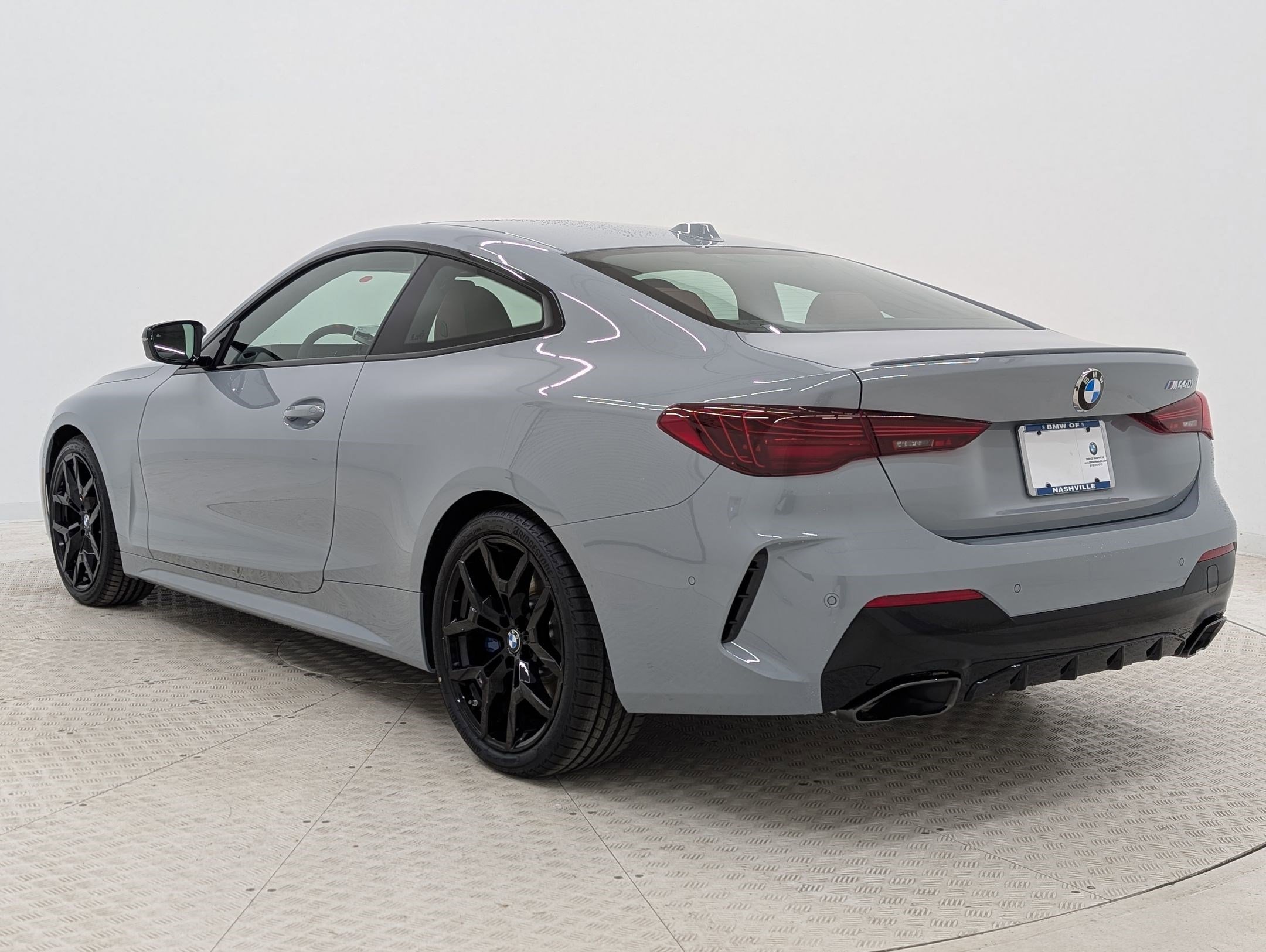 New 2026 BMW M440i Coupe w/ Parking Assistance Package RWD image 3