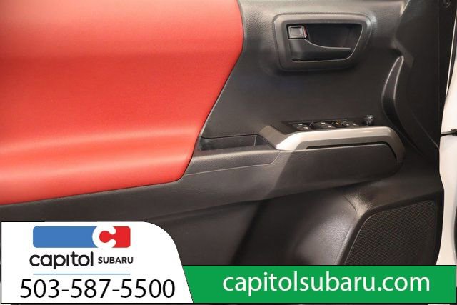 Used 2023 Toyota Tacoma SR5 RWD image 10