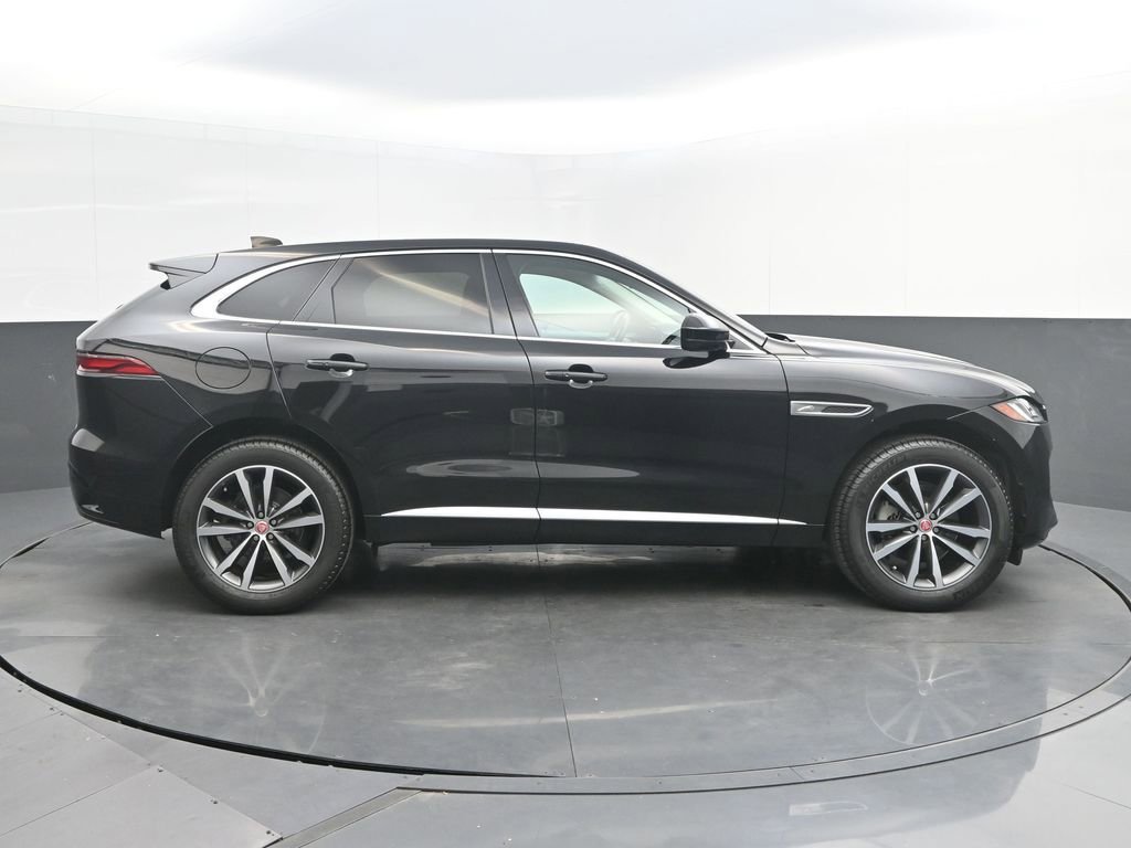 Certified 2022 Jaguar F-PACE S AWD/4WD image 8