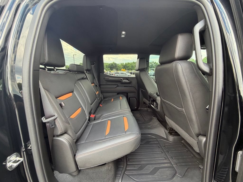 Used 2023 GMC Sierra 1500 AT4 AWD/4WD image 12