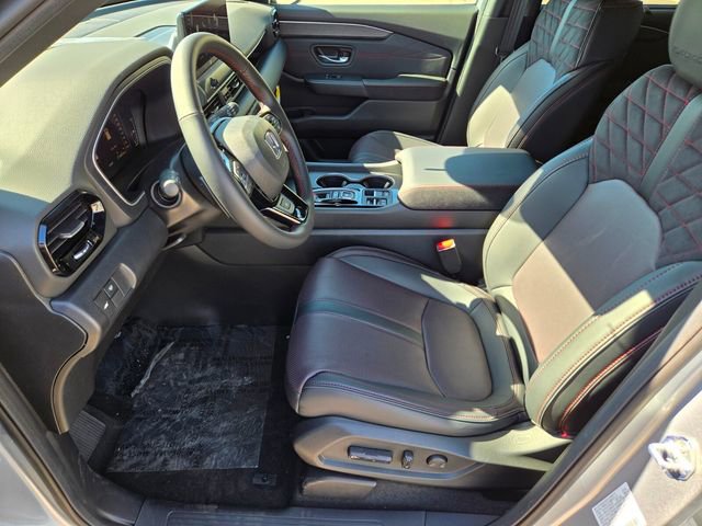 New 2026 Honda Pilot Black Edition image 7