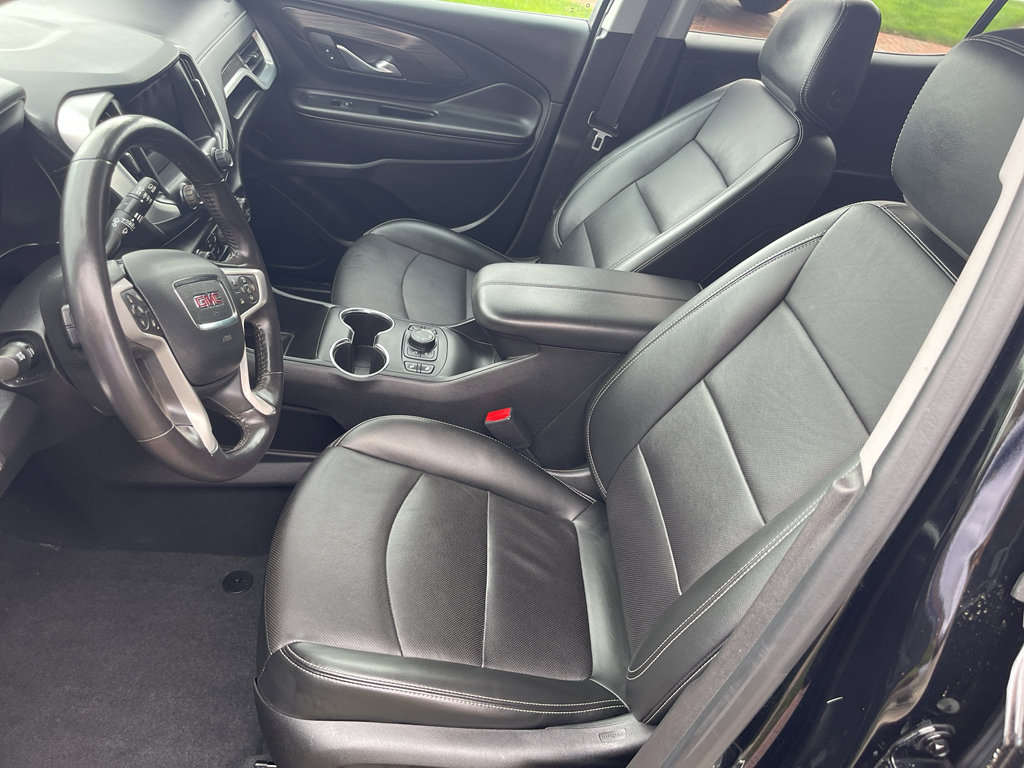 Used 2022 GMC Terrain SLT image 15