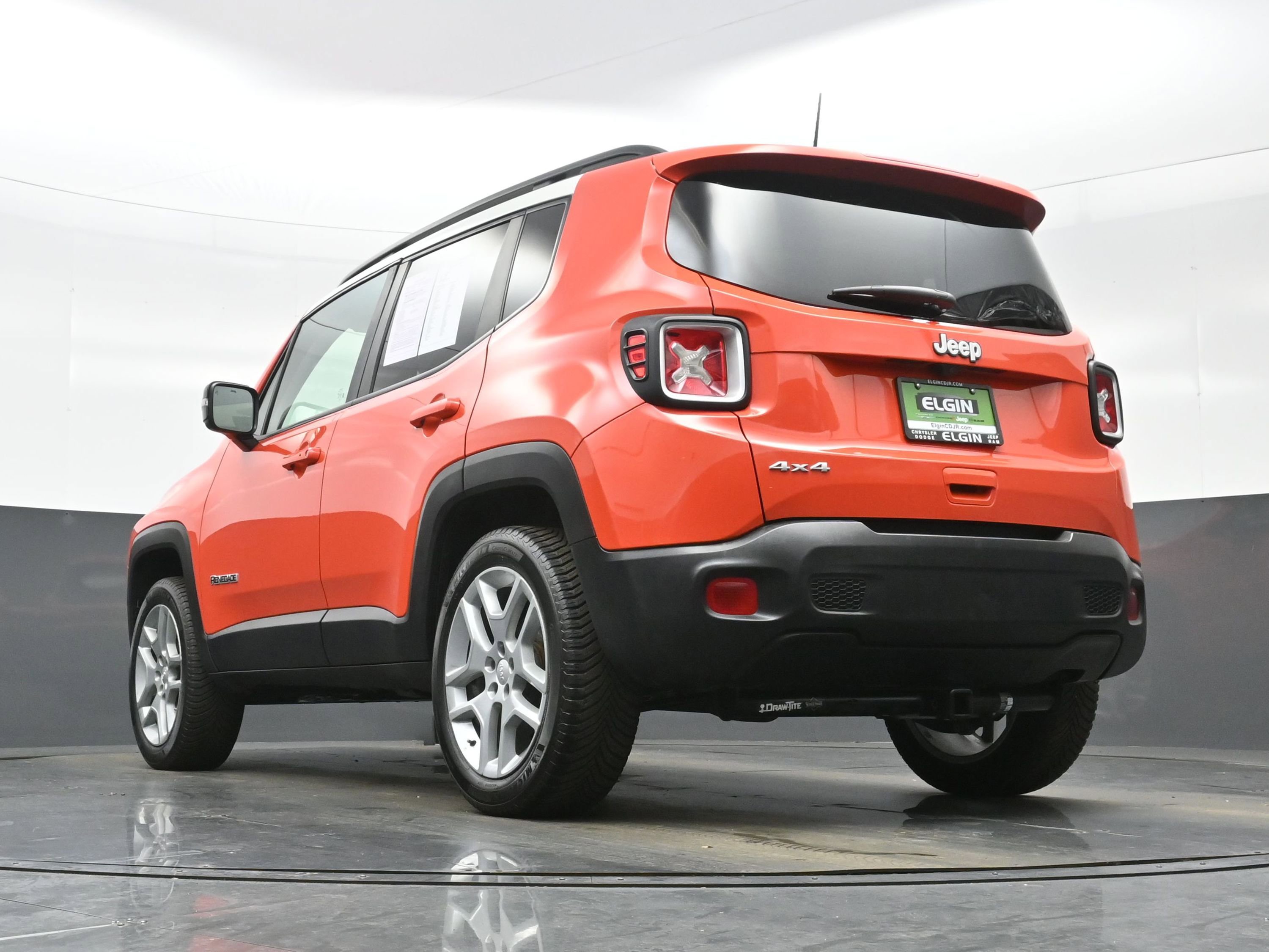Used 2021 Jeep Renegade Latitude AWD/4WD image 26