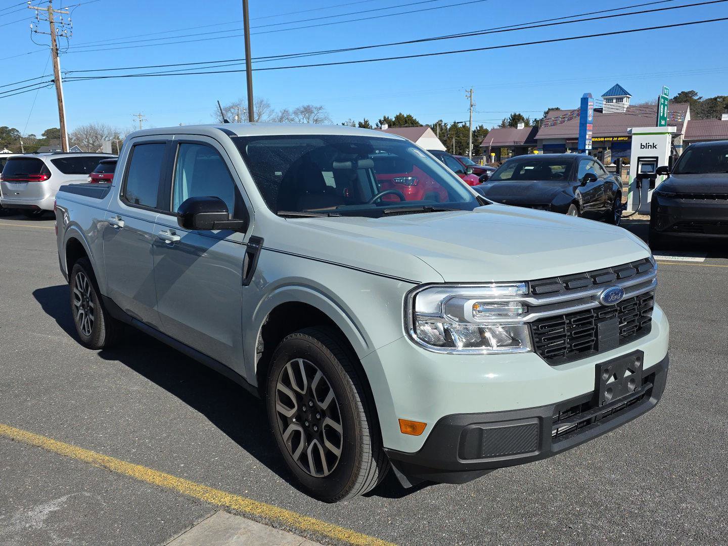 Used 2024 Ford Maverick Lariat w/ 4K Tow Package image 2