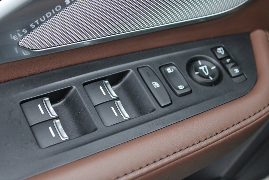 Used 2023 Acura RDX AWD w/ Advance Package image 16