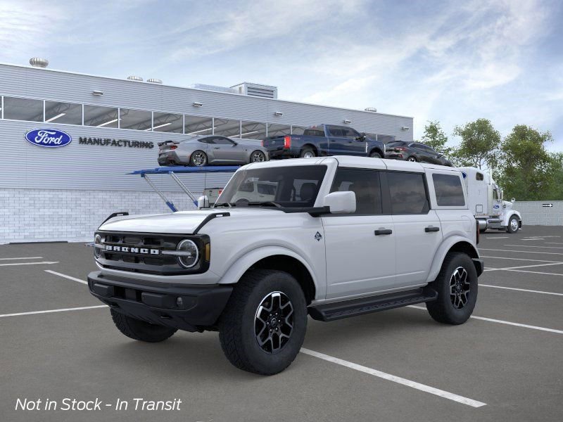 New 2026 Ford Bronco Outer Banks AWD/4WD image 1