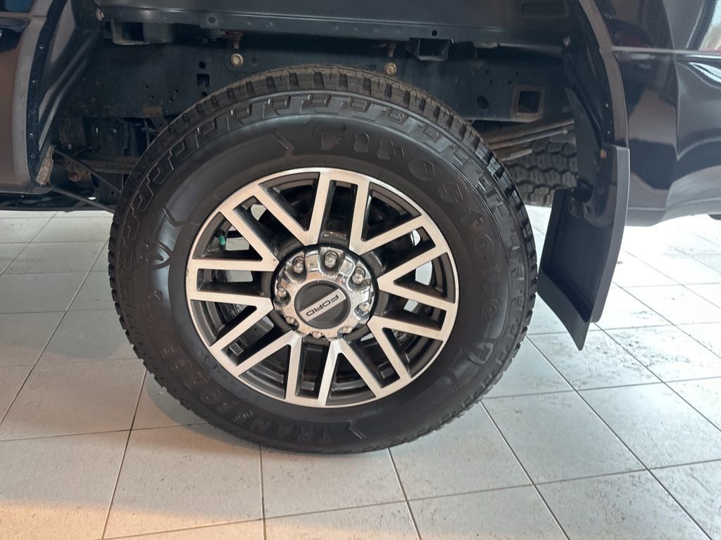 Used 2019 Ford F250 Lariat w/ Lariat Ultimate Package image 24