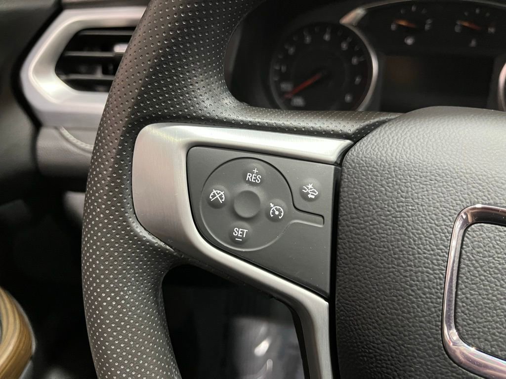 Certified 2023 GMC Acadia SLE w/ Driver Convenience Package image 28