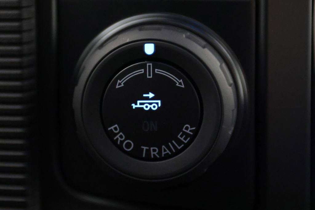Used 2025 Ford F150 Raptor AWD/4WD image 27