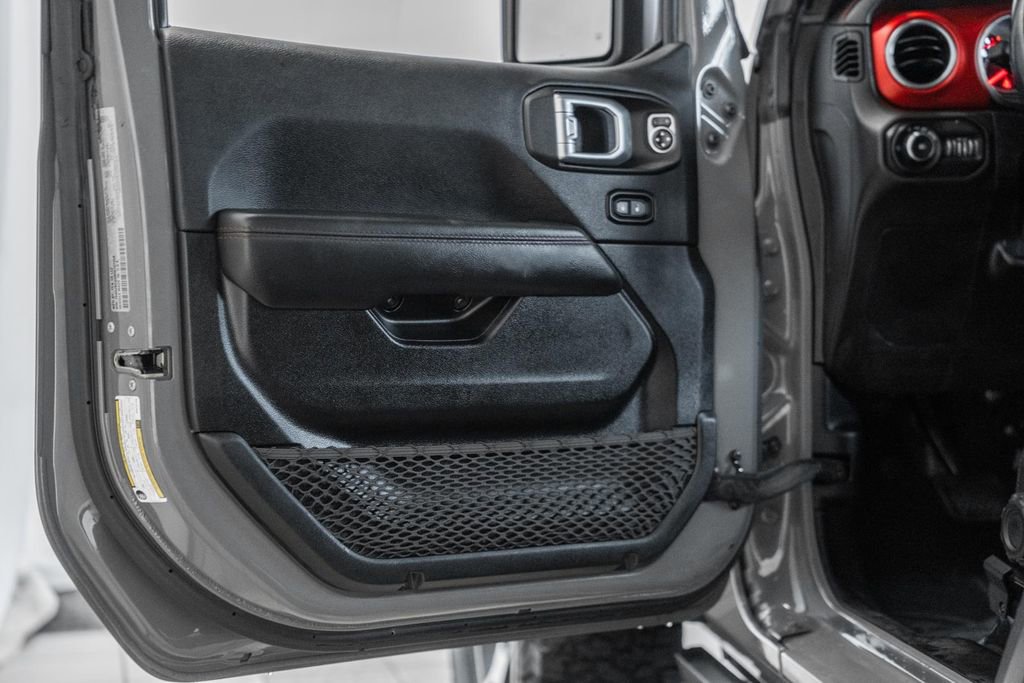 Certified 2021 Jeep Wrangler Rubicon image 40