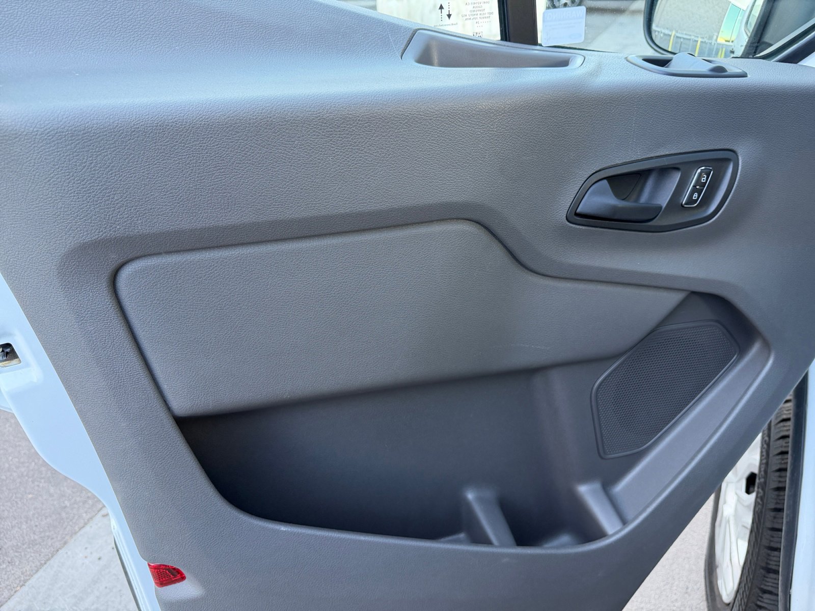 Used 2024 Ford Transit 350 XLT RWD image 24