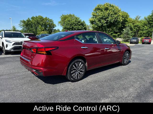Certified 2023 Nissan Altima 2.5 SV w/ SV Premium Package AWD/4WD image 16