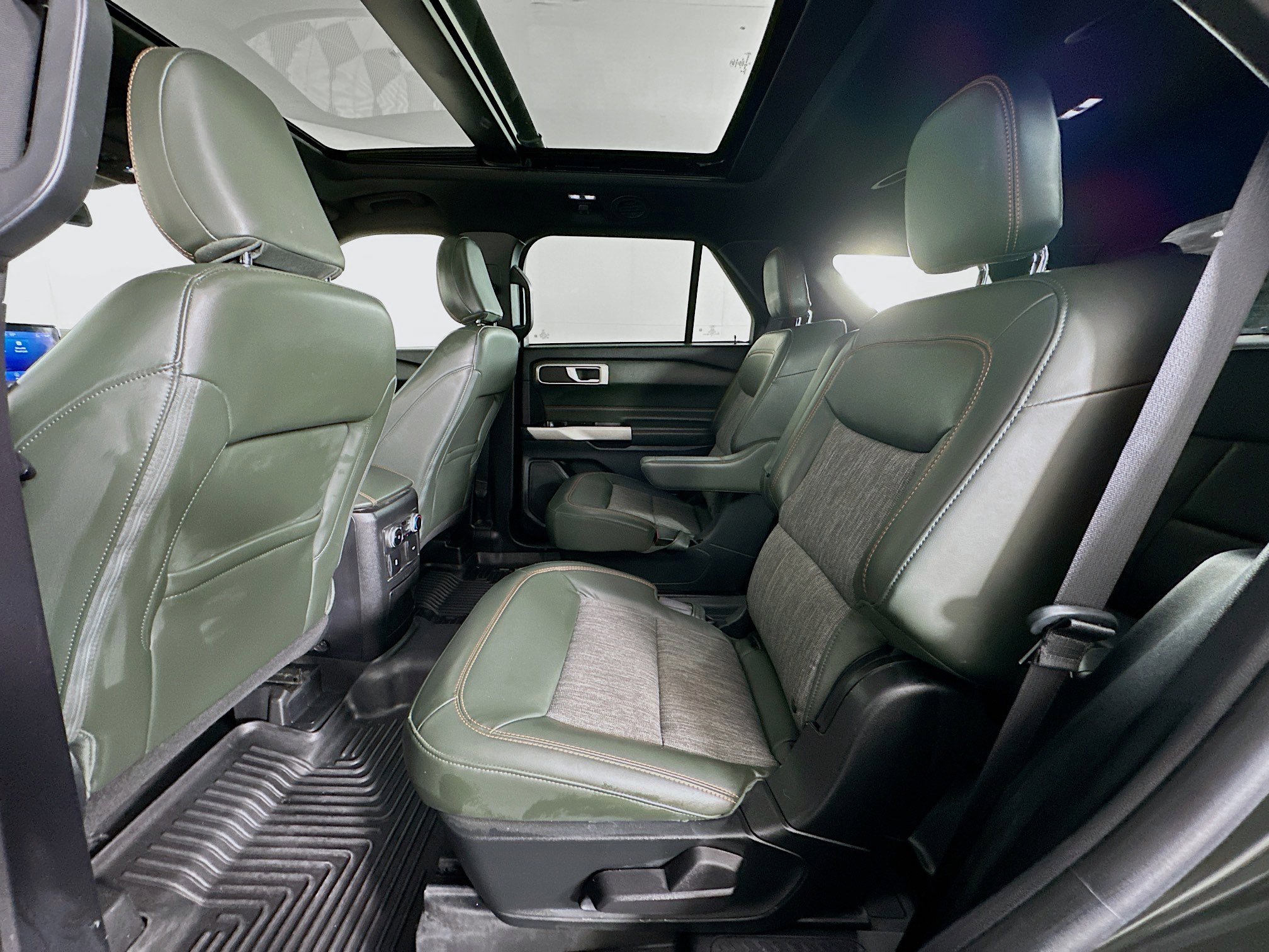 Used 2022 Ford Explorer Timberline image 29