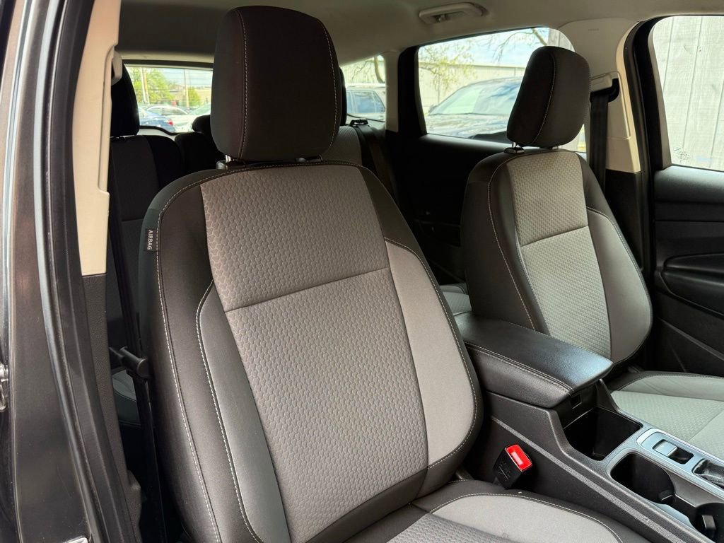 Used 2019 Ford Escape SE AWD/4WD image 16