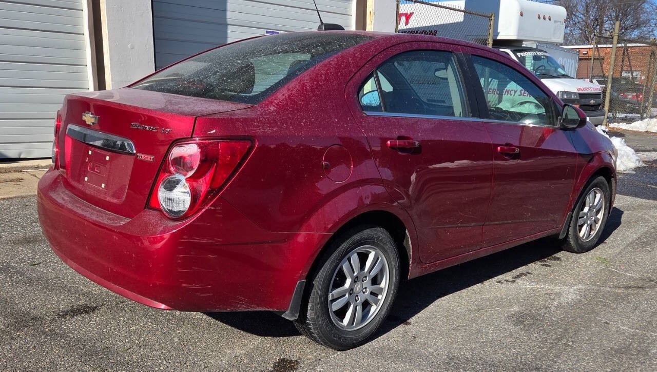 Used 2015 Chevrolet Sonic LT FWD image 12