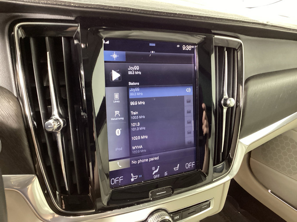 Used 2017 Volvo V90 T6 Cross Country AWD/4WD image 30