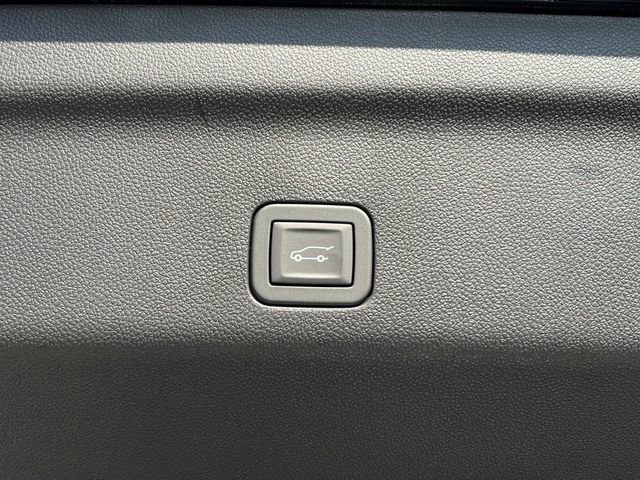 New 2026 Chevrolet Suburban High Country w/ Sun And Tow Package image 7