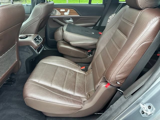 Used 2023 Mercedes-Benz GLS 450 4MATIC image 41