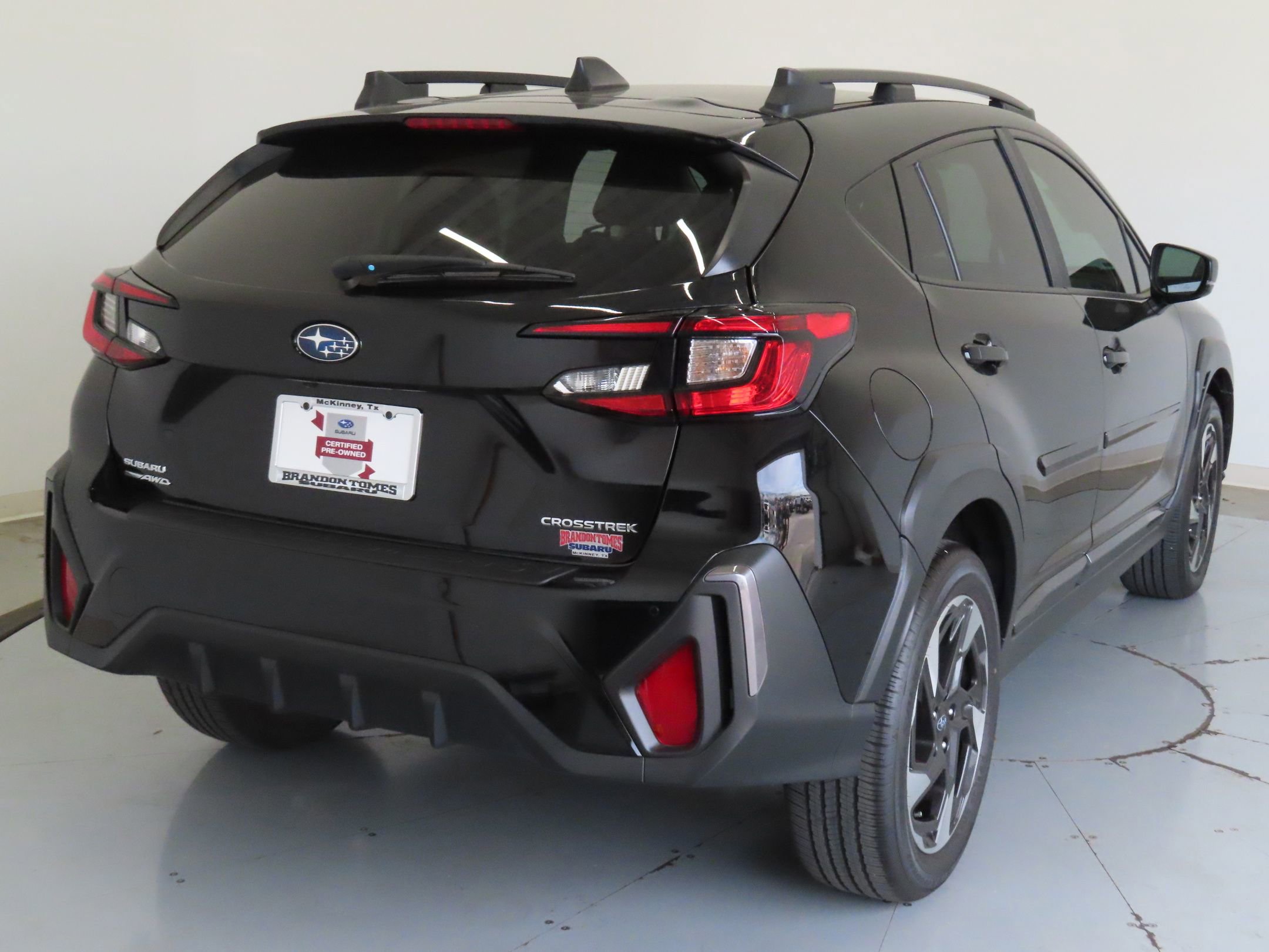 Certified 2025 Subaru Crosstrek 2.5i Limited w/ Crosstrek Mirror Package AWD/4WD image 4