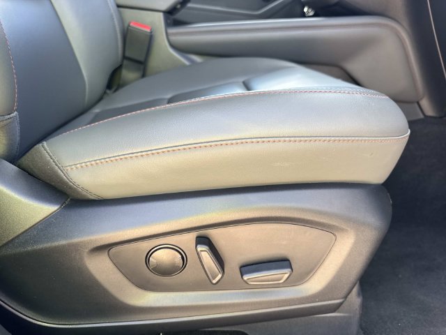 New 2026 Ford Explorer Active RWD image 14