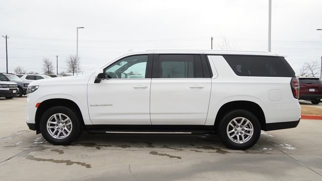 Used 2024 Chevrolet Suburban LT image 6