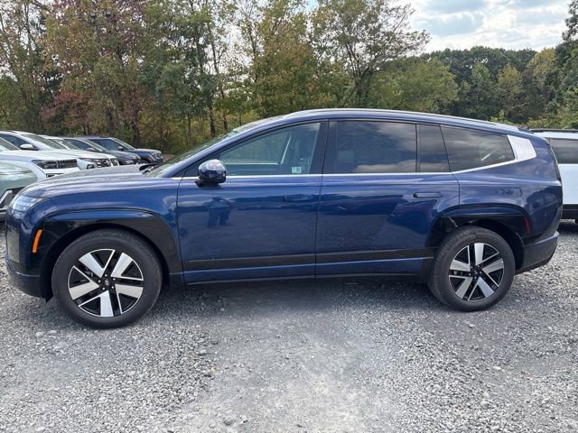 New 2026 Hyundai Ioniq 9 SEL image 2