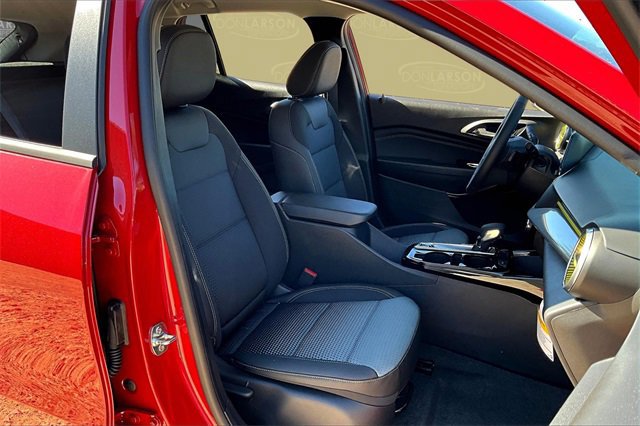 New 2026 Chevrolet Trax LT w/ Driver Confidence Package image 11