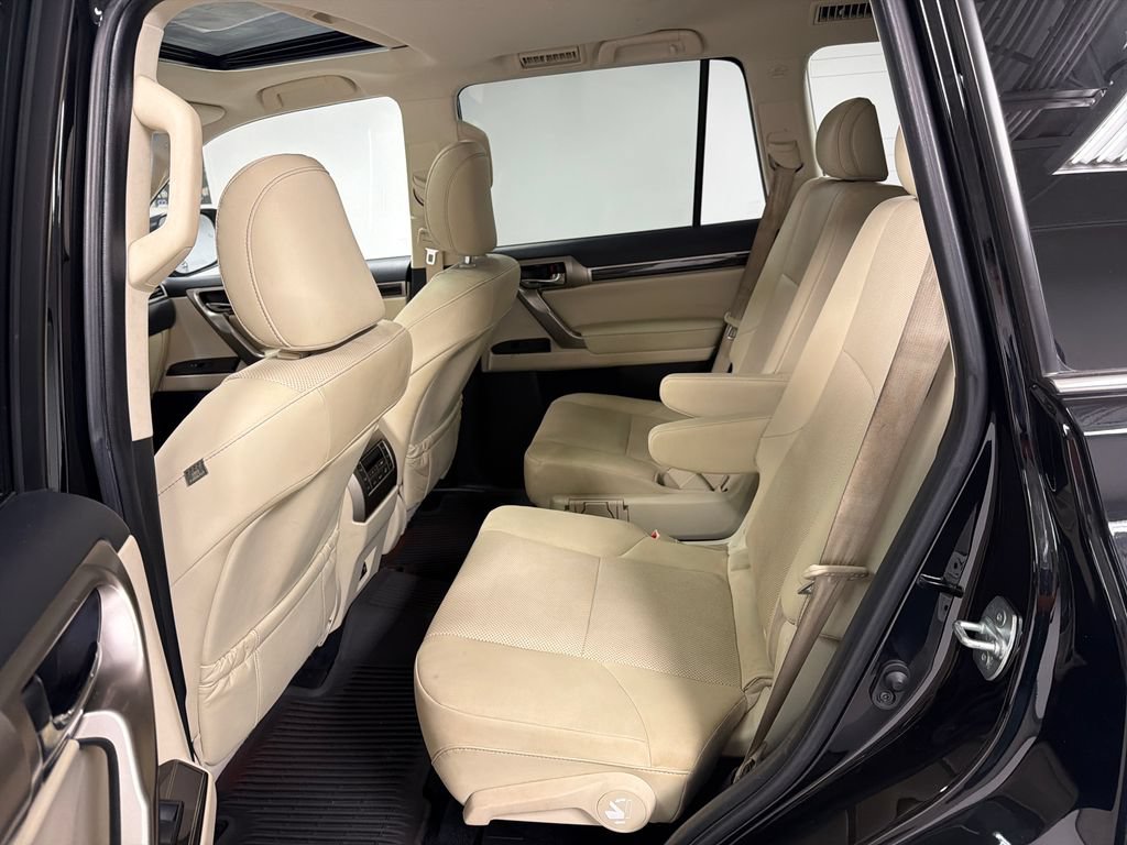 Used 2021 Lexus GX 460 Premium AWD/4WD image 30