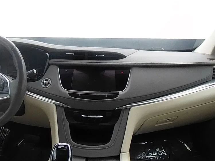 Used 2017 Cadillac XT5 Premium Luxury FWD image 9