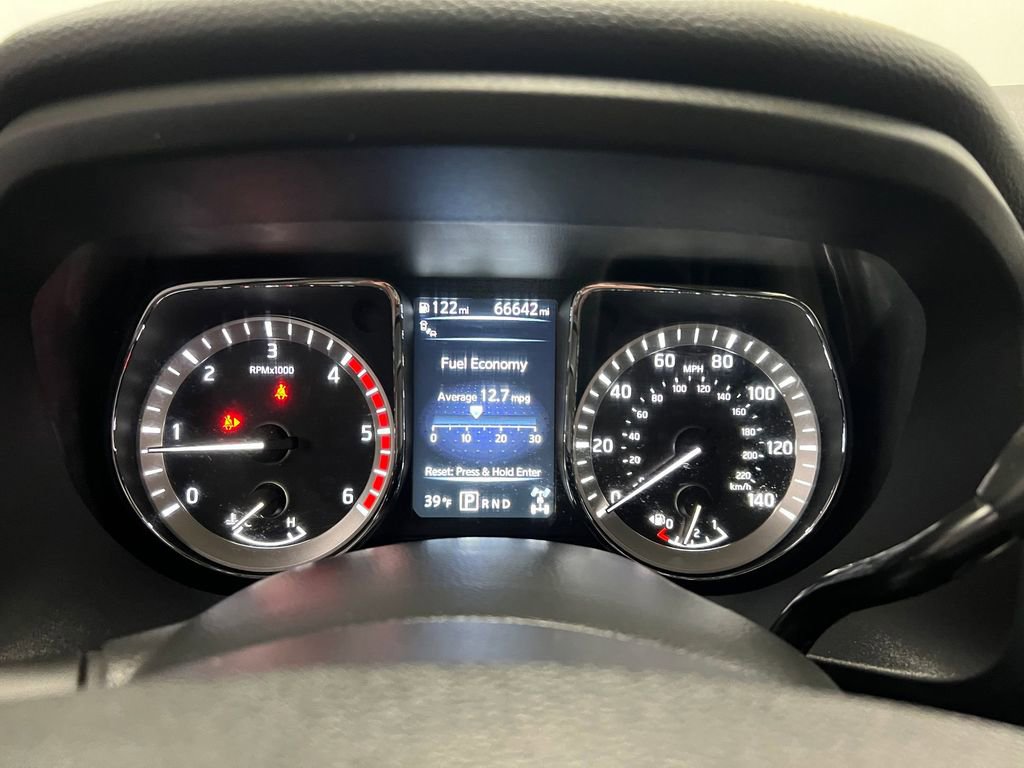 Used 2017 Nissan Titan PRO-4X image 16