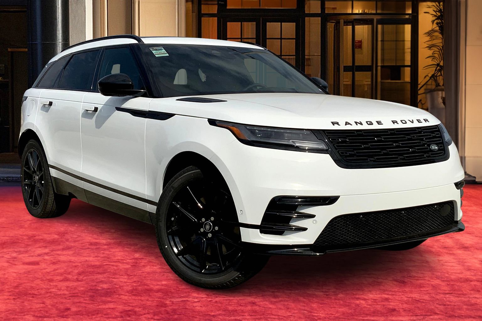 New 2026 Land Rover Range Rover Velar Dynamic SE image 19