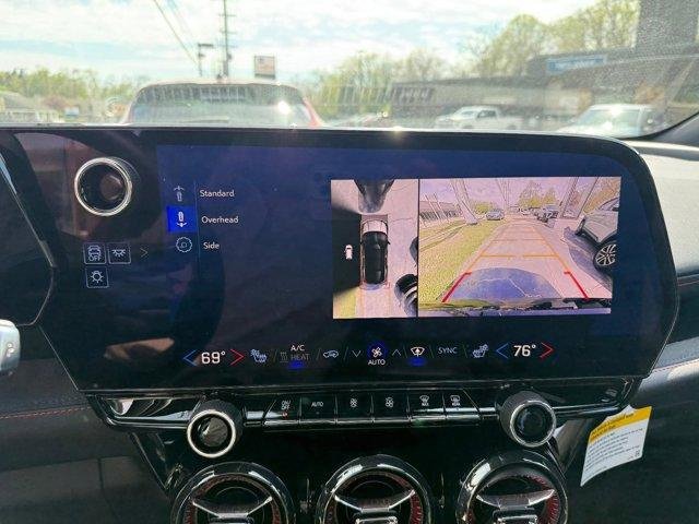 Used 2024 Chevrolet Blazer EV RS image 2