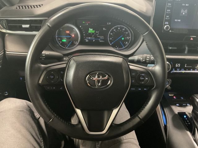 Used 2022 Toyota Venza XLE AWD/4WD image 13